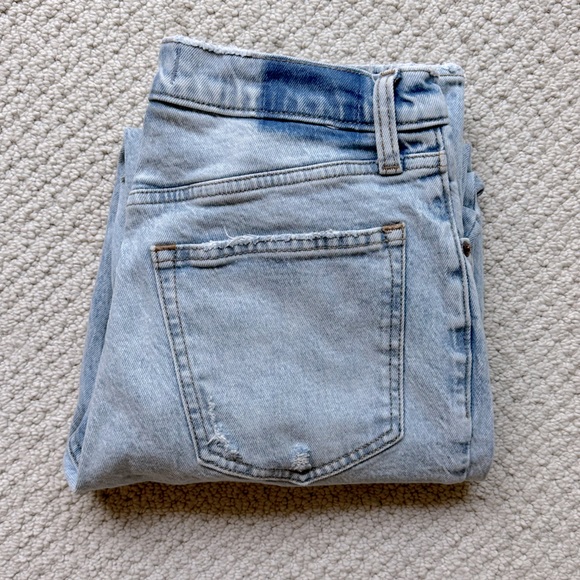 Abercrombie Ultra High Rise 90s Straight Jean Sz 28s - Picture 6 of 6